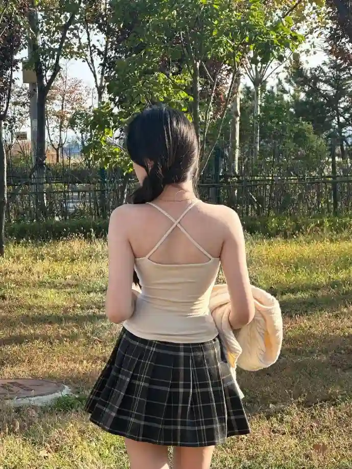 手游外挂危害示意图